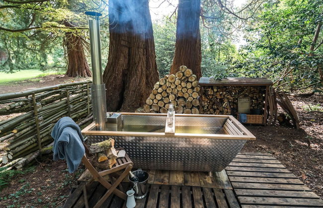 1-bed Cabin, 2 Adults, Wood Burning Hot Tub & Fire - Foto 14