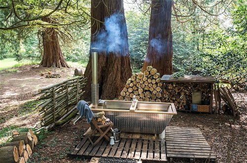 Photo 28 - Punch Tree Cabins, Couples, Hot Tub Wood Burning