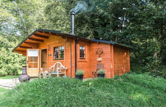 Foto 1 - Punch Tree Cabins, Couples, Hot Tub Wood Burning