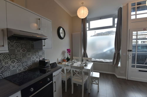 Photo 12 - First Pleasance Luxury Apartment