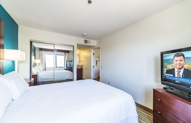 Metro Phoenix Extended Stay - Foto 48