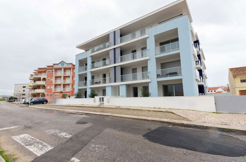 Photo 31 - Beautiful Apartment in Sao Martinho do Porto With Balcony