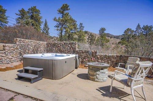 Photo 66 - 3BR Mountain Getaway Hot Tub Fire Place