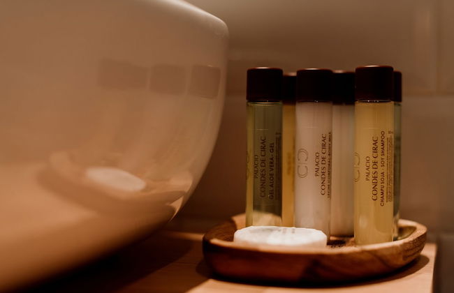 Boutique Palacio Condes de Cirac - Foto 41