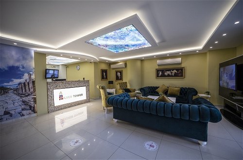 Photo 2 - Silver Tower Residence