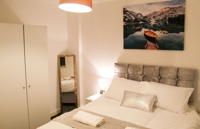 Apartment 67 - Photo 3