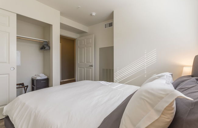 Domicile Suites at Elliott Bayview - Foto 3