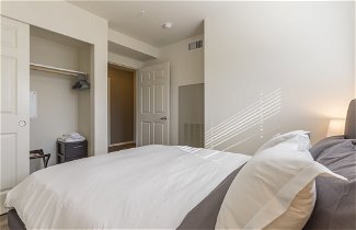 Photo 3 - Domicile Suites at Elliott Bayview
