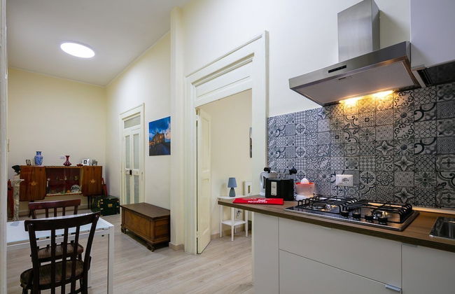 A pochi passi da Piazza del Gesù - Foto 7