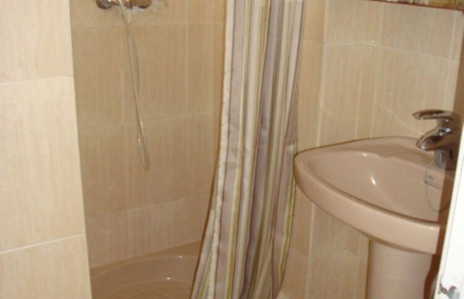107522 - Apartment in Cala Canyelles - Foto 13