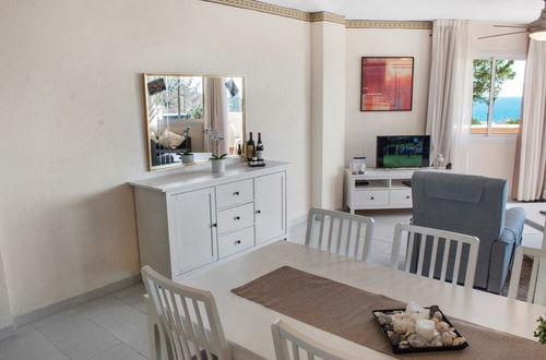 Photo 2 - Apartment - 2 Bedrooms with Pool and WiFi - 107349