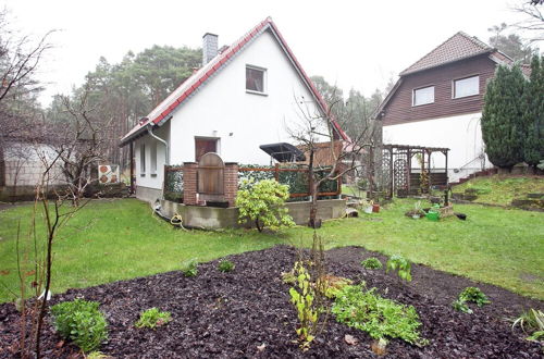 Photo 17 - Holiday Home With Terrace in Schmogrow-fehrow