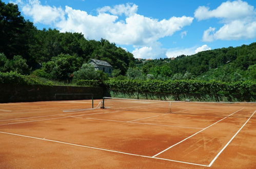 Foto 30 - Tennis court and outdoor pool villa