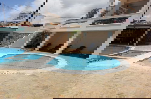 Foto 36 - Creta Suites