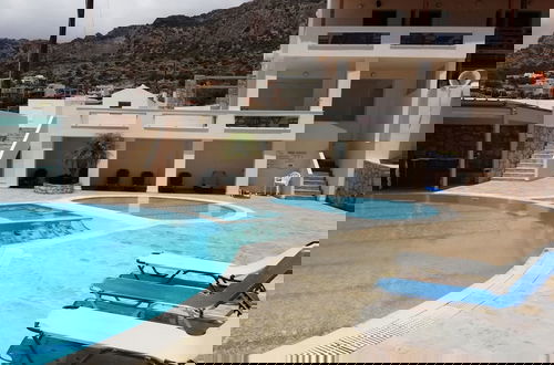 Foto 26 - Creta Suites