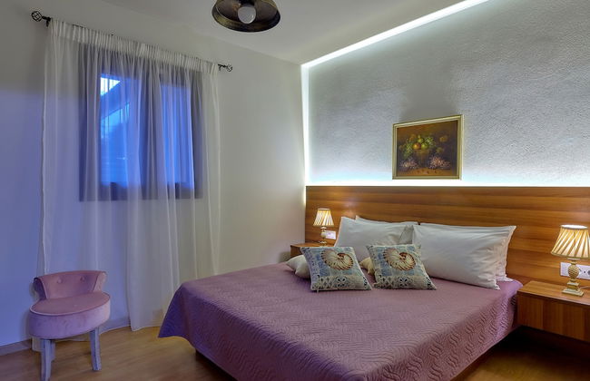 Feronia Villas - Photo 2