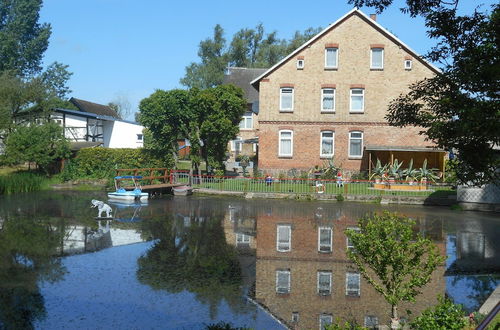 Photo 17 - Lake View Apartment in Klein Pravtshagen near Seabeach with Garden