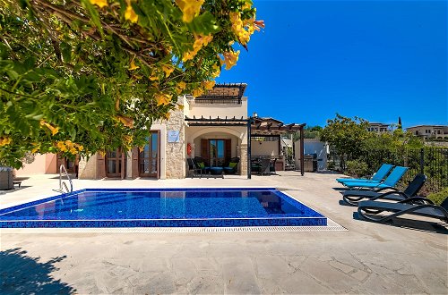 Foto 23 - Stunning 3 bedroom villa 'BZ01' with private pool, stunning views, communal pool and resort facilities, Zephyros Village on Aphrodite Hills Re
