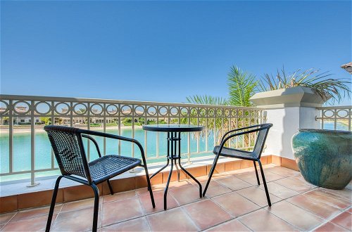 Photo 41 - Maison Privee - Glamourous Beachfront Villa on The Palm w/ Pool