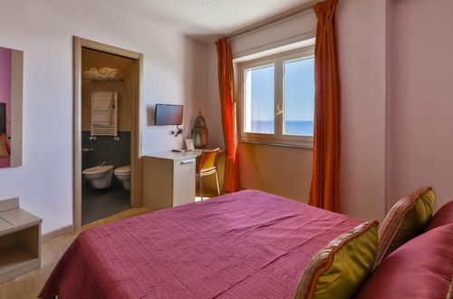 Foto 21 - Luxury Room With sea View in Amalfi ID 3934