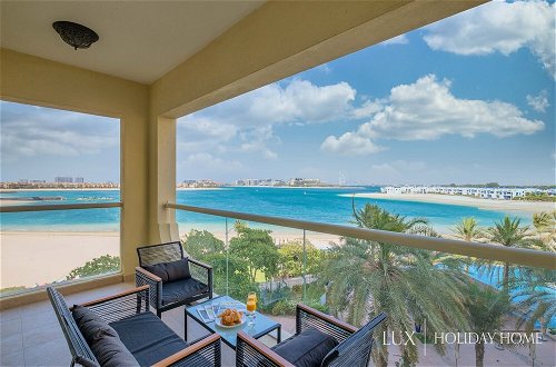 Photo 1 - LUX Holiday Home - Al Nabat 1