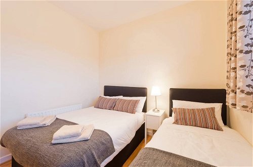 Photo 10 - Stunning 3-bed Apartment in Dublin 1