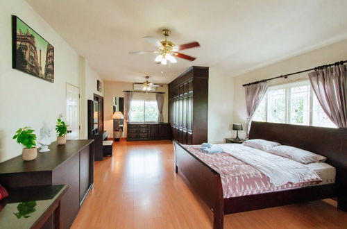 Photo 2 - Captivating 3-bed Villa in Muang Pattaya