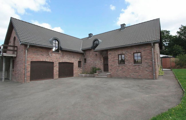 Holiday Home in Waimes With Pool & Sauna - Foto 33