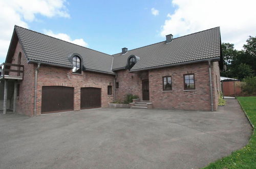 Photo 33 - Cottage With Swimming Pool