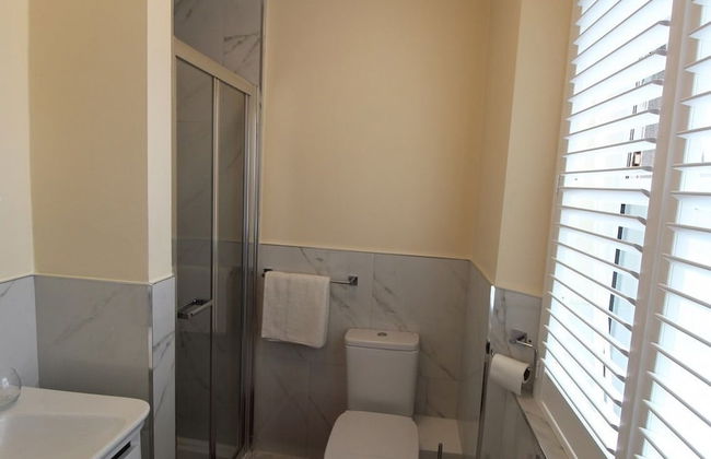 Garda House - Photo 11