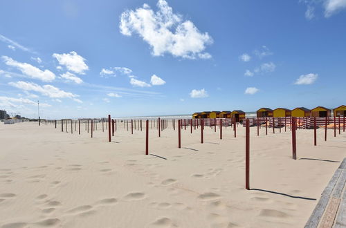 Photo 36 - Former Hotel in the Centre and Near the Beach in Panne