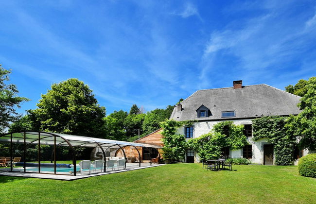 Magnificent Holiday Home in Baronville With Heated Pool & Billiards - Foto 38