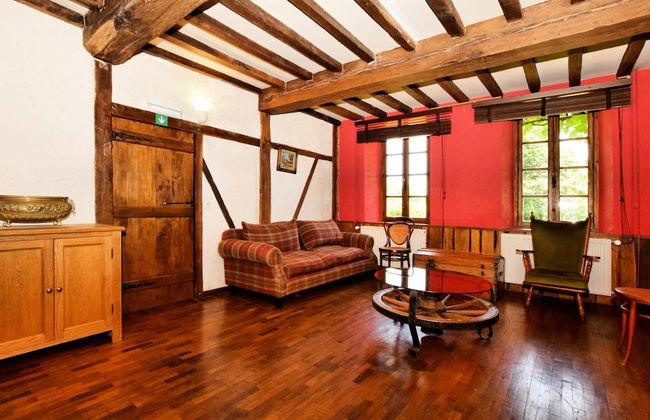 Magnificent Holiday Home in Baronville With Heated Pool & Billiards - Foto 21