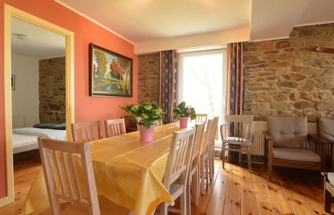 Group House With 3 Apartment for Family - Foto 29