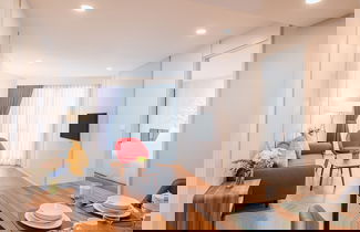 Photo 1 - Amanta Hotel & Residence Sathorn