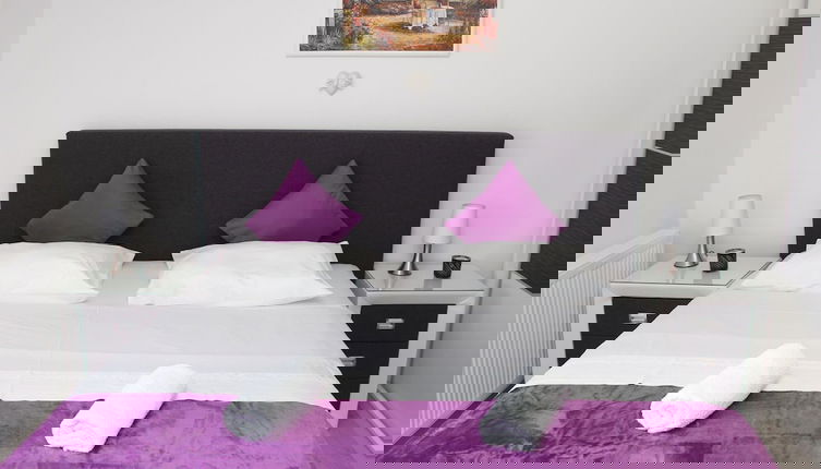 Photo 1 - Apartment in Grebatica With sea Beach