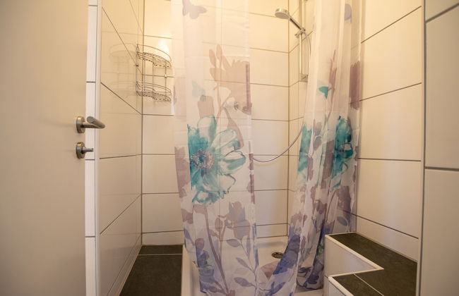 Tolstov-Hotels Convenient 4 Room Apartment - Foto 17
