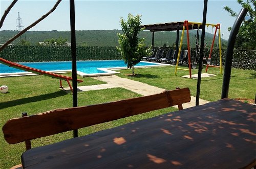 Foto 1 - Peaceful Retreat in a Hill Landscape near Split