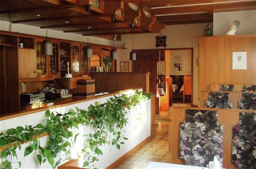 Foto 10 - Cosy Holiday Home in the Sauerland With Private Restaurant and Beer Garden