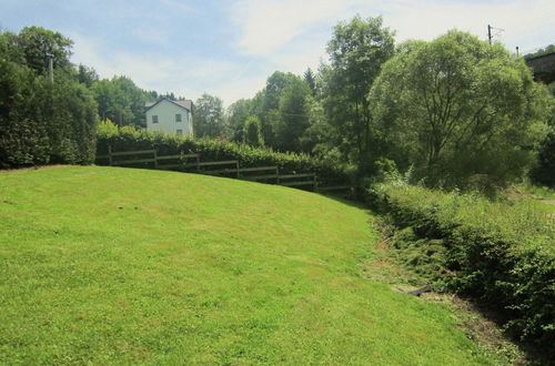 Photo 23 - Cozy Holiday Home in Stoumont with Sauna & Hot Tub