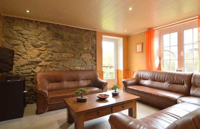 Cozy Holiday Home in Stoumont with Sauna & Hot Tub - Foto 10