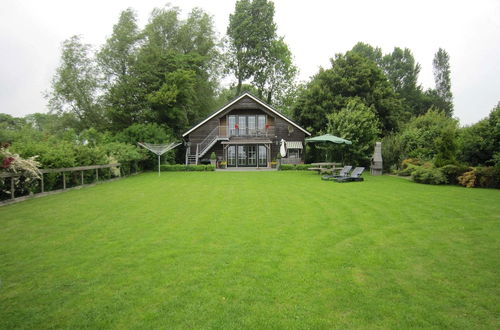 Photo 41 - Luxury Holiday Home with Hot Tub In Noordbeemster