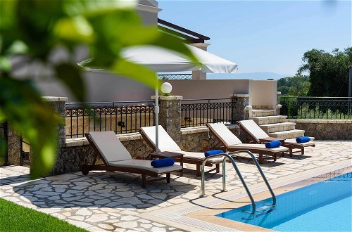 Photo 21 - Premium Villa Jasmine With Private Pool