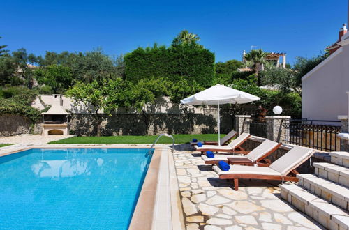 Photo 18 - Premium Villa Jasmine With Private Pool