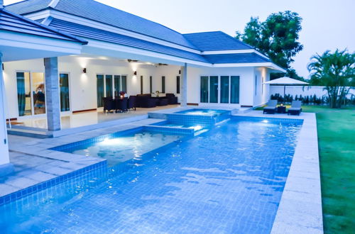 Photo 1 - Tulip House Pool Villa Hua Hin