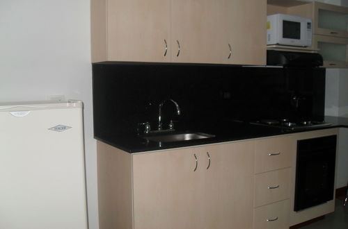 Photo 13 - Rent Apartment Furnished an Alcove