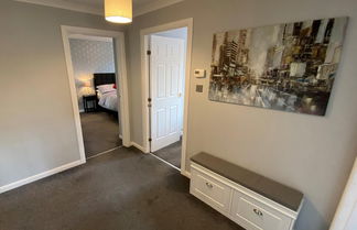 Photo 3 - NEW Super 2 Bedroom Flat in Falkirk