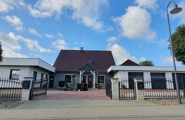 Reizendes Ferienhaus mit Swimmingpool Naehe Ostsee - Foto 23