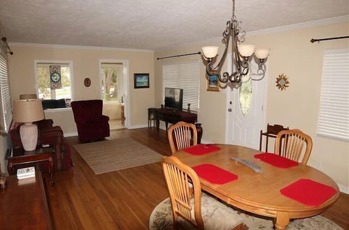 Photo 11 - Pet Friendly, 2 Bedroom, Wifi - Bella Casa