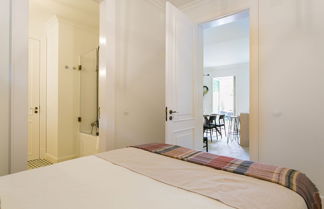 Photo 3 - JOIVY Stunning 2BR Apt w/garden, by the Avenida subway & Botanical Garden of Lisbon